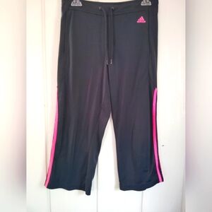 CLEAN!! ADIDAS, Grey And Pink Cropped Athletic Pants. Size S